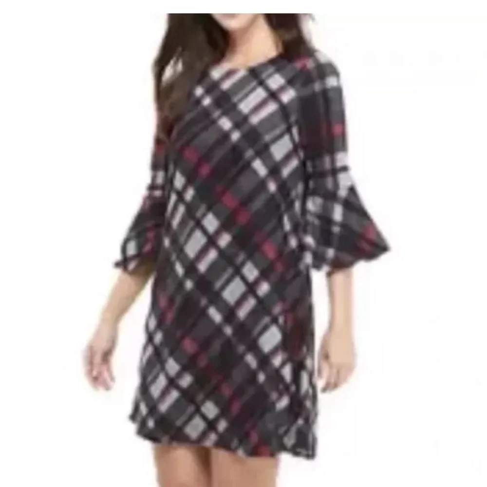 Jessica Howard Black and Red A-line Dress with 3/4 Bell Sleeves  Size PM